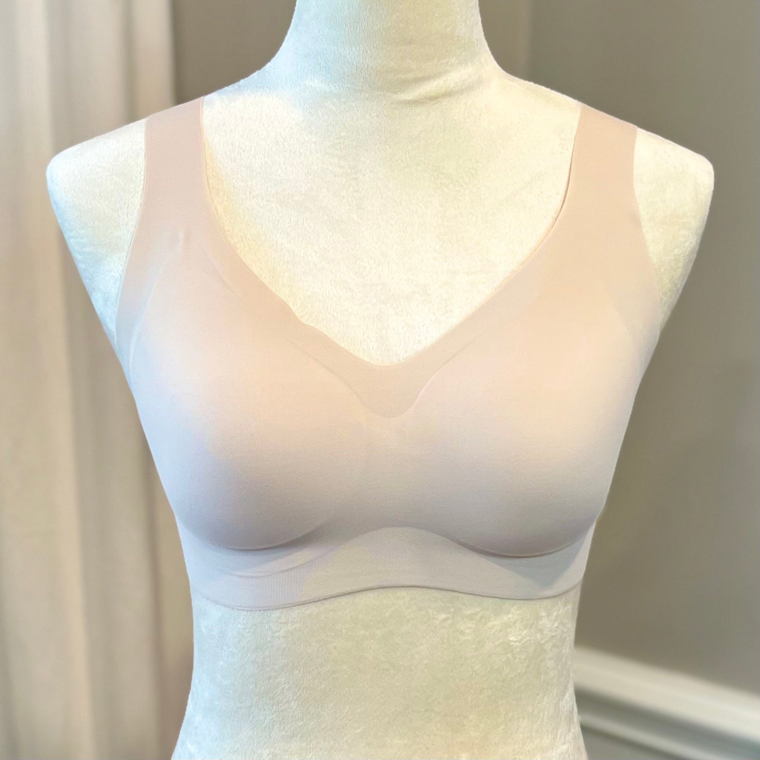 The Only Bra! - V-Neck Lift – Mae Bess Boutique
